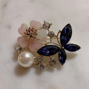 Beautiful Butterfly Brooch